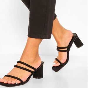 NWT boohoo black double strap mule block heel
